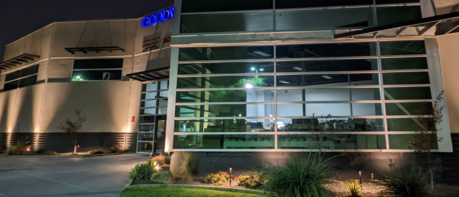 commercial-landscape-lighting-banner Step Landscape Lighting Dallas AK Lighting