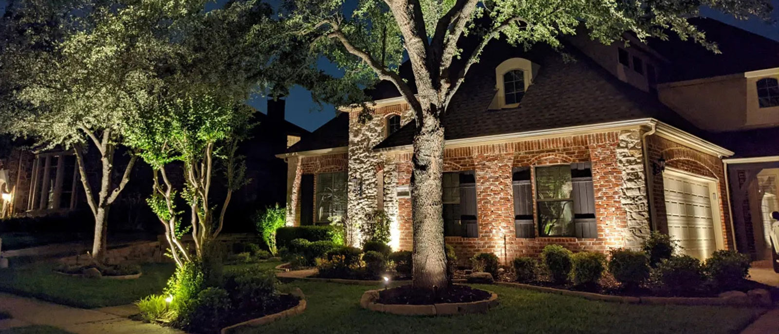 residential-lighting-banner Step Landscape Lighting Dallas AK Lighting